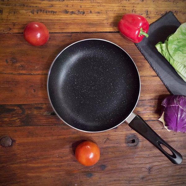 Diamond coated stainless steel non-stick pan